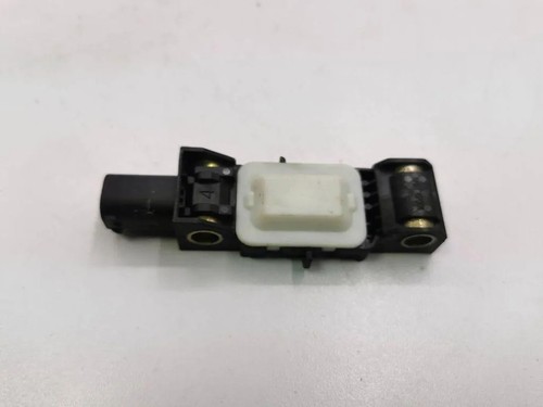 Chrysler 300 airbag - chrysler,
