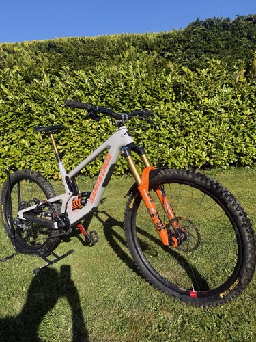 Santa cruz nomad - cruz,