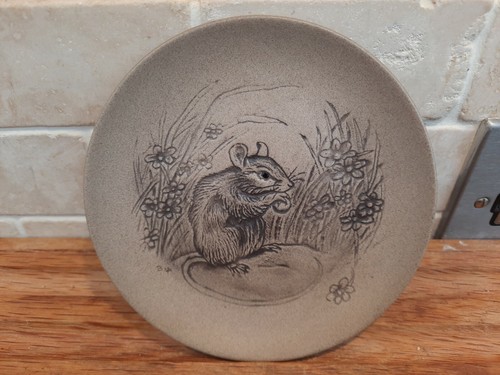 Vintage harvest mouse poole - mouse,