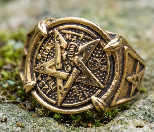 Bold gold pentacle - gold,