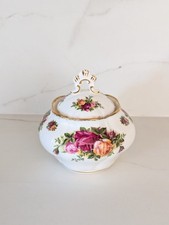 Royal Albert Old Country Roses