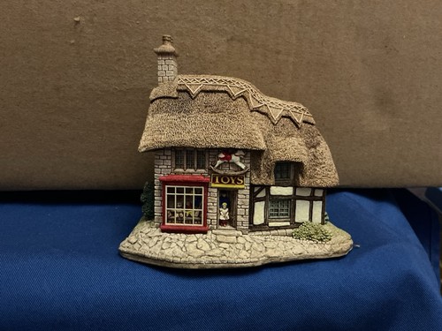 Lilliput lane the - toy, shop