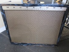 ? Magnatone Custom 262 Tube Amplifier Vibrato 1962 Guitar Amplifier RARE
