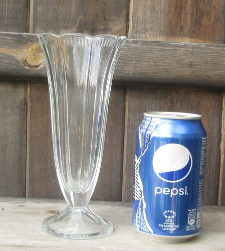 Vintage clear glass - reeded, /