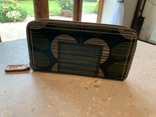 Lovely Orla Kiely “Climbing Stem Print ” Large Wallet *CHECK OUT MY OTHERS*