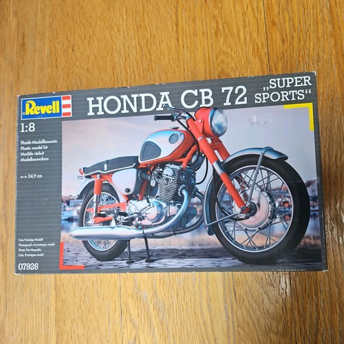 Revell honda cb72 super - cb72, "super