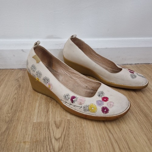 Camper beige wedge shoes size - wedge,