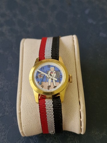 Rare 1970s moon landing - rare,