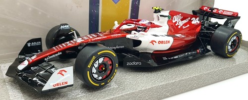 Solido scale diecast - scale,