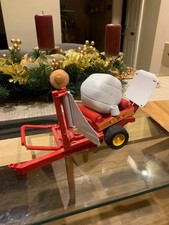 Bruder bale wrapper with one wrapped bale