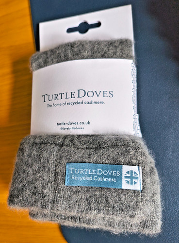 Turtle doves cashmere - doves,