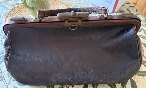 Vintage brown leather - brown,