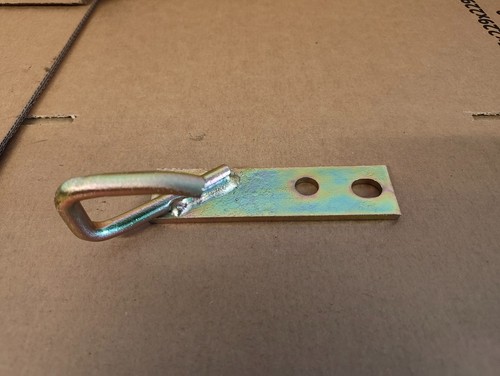 Centre exhaust hook - hook,