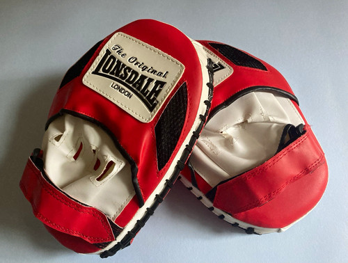 Lonsdale boxing focus - lonsdale,