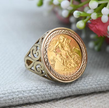 22ct Gold Half Sovereign Coin Ring Vintage 1982 Elizabeth II in 9ct Gold Ring