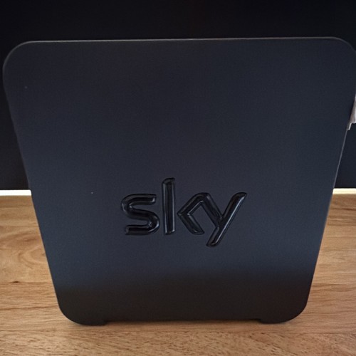 Sky sr102 router - sr102, wired