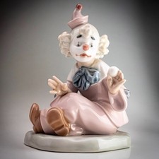 Lladro Nao Clown 'Now You See