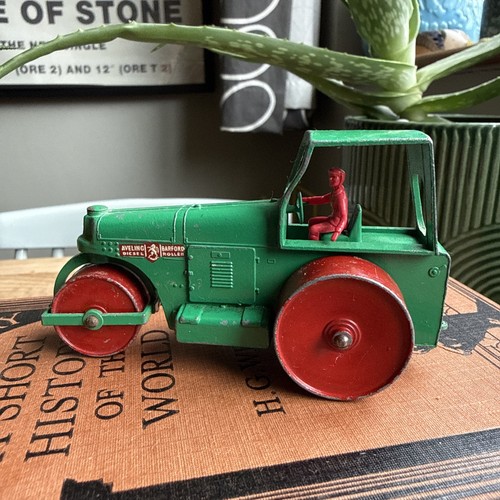 Matchbox king size aveling - king, k9