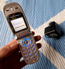 Retro ' Motorola V220 Silver