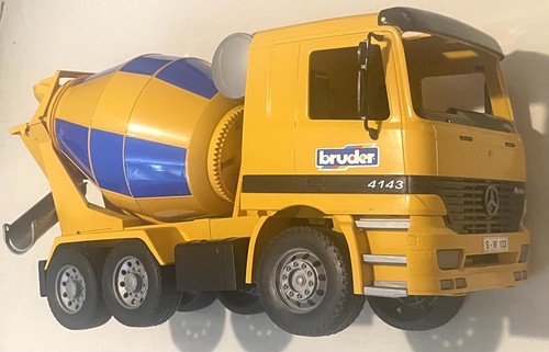 Bruder cement mixer - bruder,