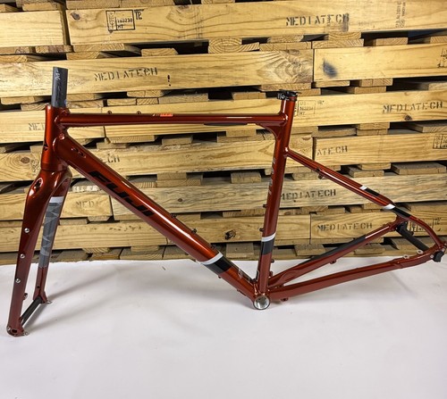 Fuji 2021 jari frameset - fuji, 2.1