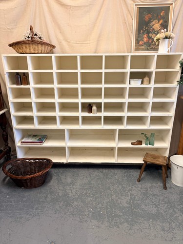 Reclaimed big shop unit - shop, wood