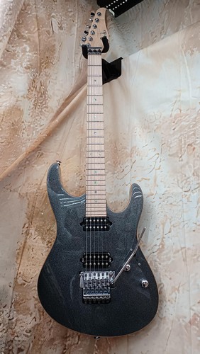 Suhr electric guitar - electric,