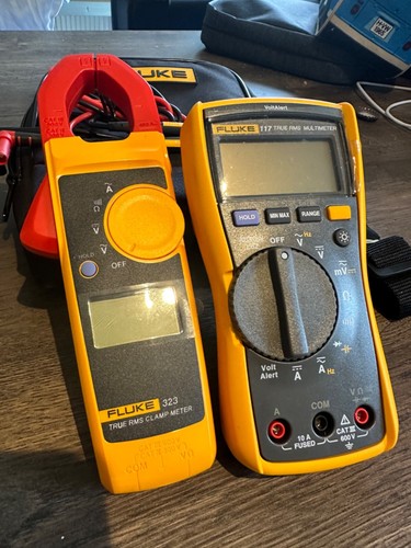 Fluke 117 multimeter with - multimeter,