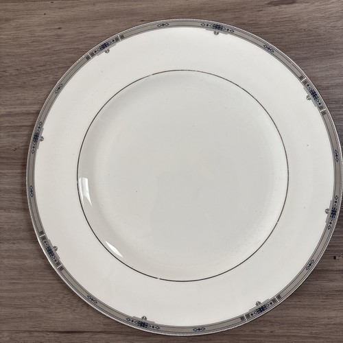 Wedgwood amherst dinner plate - wedgwood,