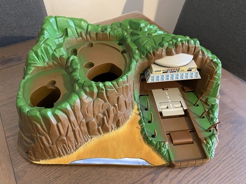 Thunderbirds tracy island 1992 - thunderbirds,