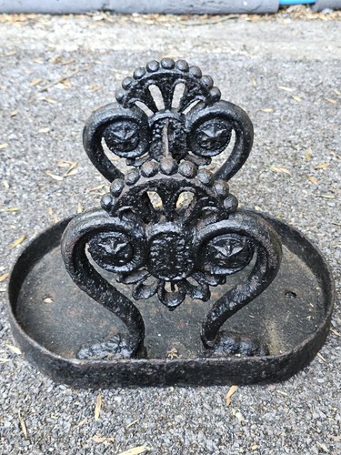 Antique regency cast iron - regency, boot