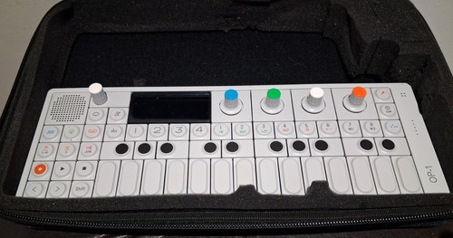Teenage engineering 1 - teenage, op-1