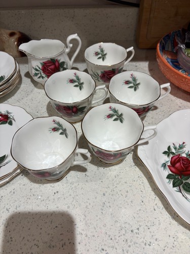 Royal albert tea service - royal,