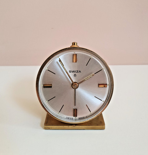 Tiny carriage alarm clock - a,