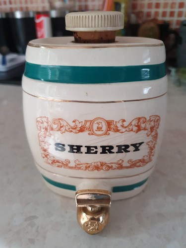 Vintage wade ceramic - vintage,