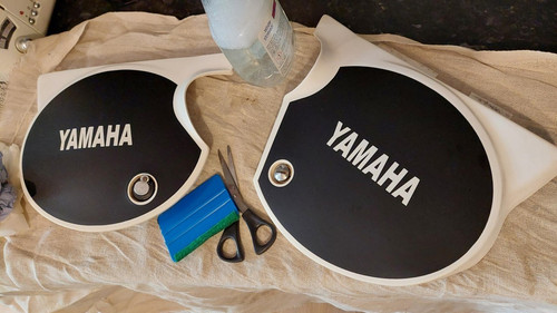 Yamaha xt500 side - panel, decals