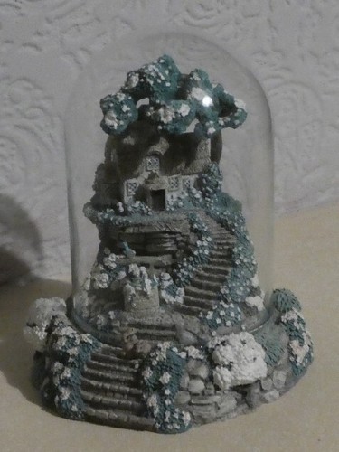 Wishing well cottage violet - wishing,