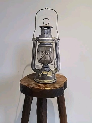 Vintage chinese tilly oil - tilly,