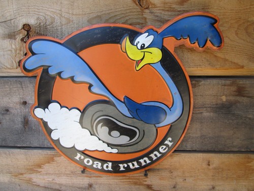 Road runner dust trail metal - dust,
