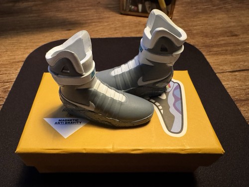 Custom scale nike air mag - scale,