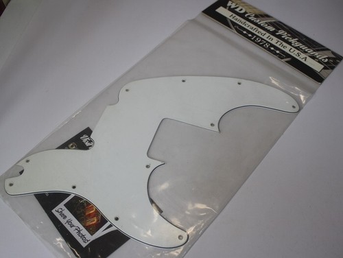 Pickguard for fender - ,