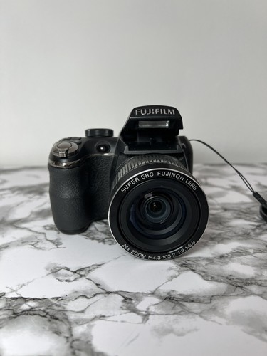 Fujifilm finepix s3200 14mp - fujifilm,