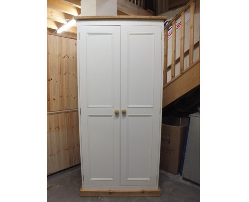 Rutland painted door - rutland,