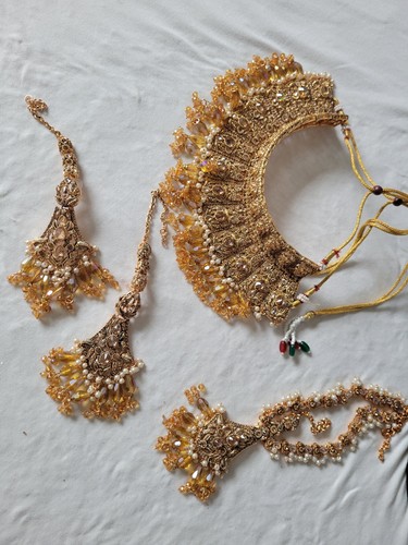 Traditional pakistani and - traditional,
