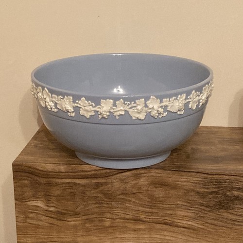 Wedgewood queensware embossed - wedgewood,