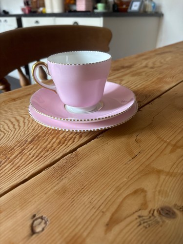 Vintage wedgewood pink april - pink,