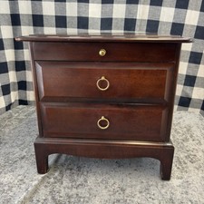 Stag Minstrel 2 Drawer Bedside