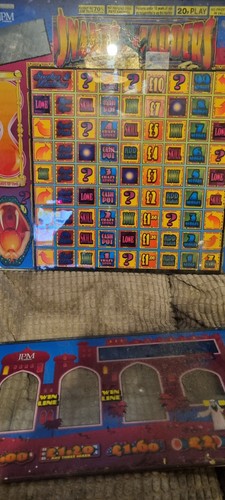 Jpm snakes ladders glass - snakes,