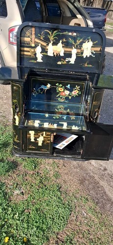 Chinese flip top bar cabinet - top,