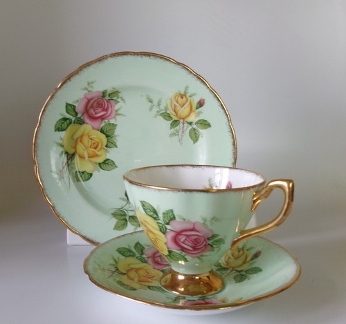 English bone china pastel - bone,
